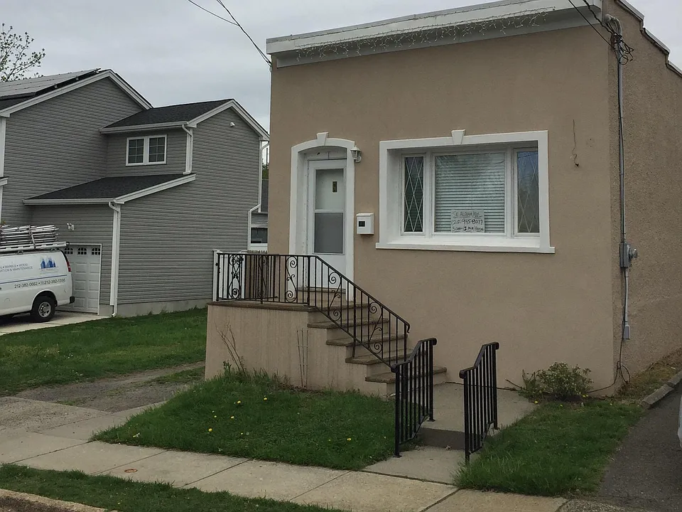 317 Summit Ave