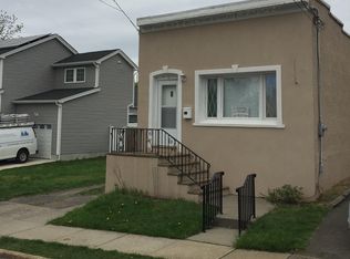 317 Summit Ave, Perth Amboy, NJ 08861