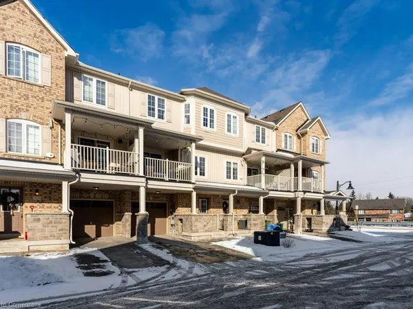 54 Nisbet Blvd #25, Hamilton, ON L8B 0Y3