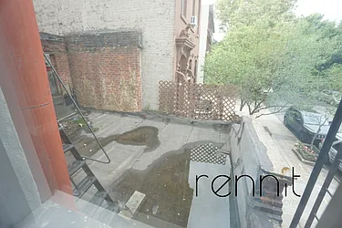 Rented by Rennit Inc.