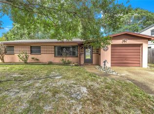 2555 64th Pl N, Saint Petersburg, FL 33702