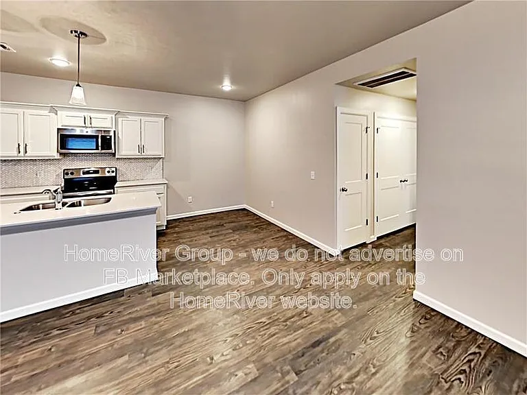412 Vail Cir — Photo 4