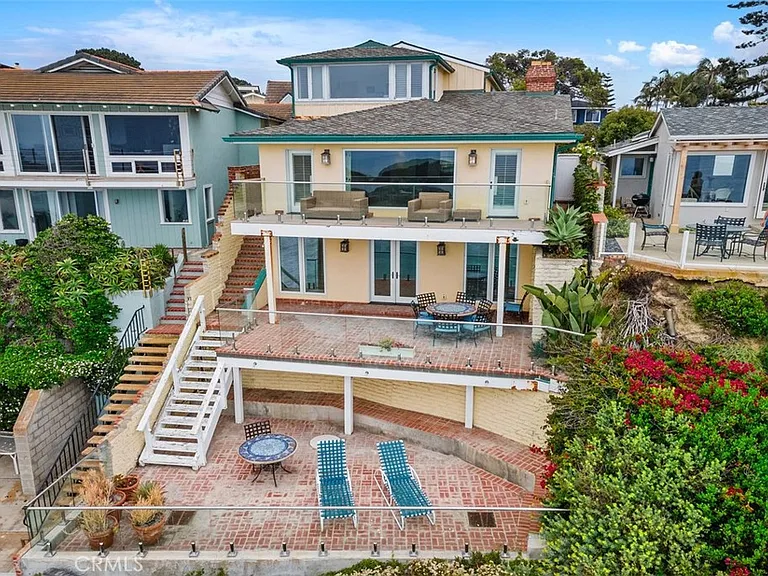 100 S La Senda Dr — Photo 4