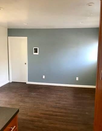 5th image of 3944 3rd Ave #1/2