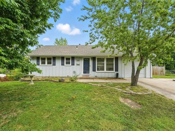 6319 NE Agnes Cir, Gladstone, MO 64119