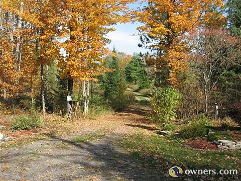 Entry from Wright Rd