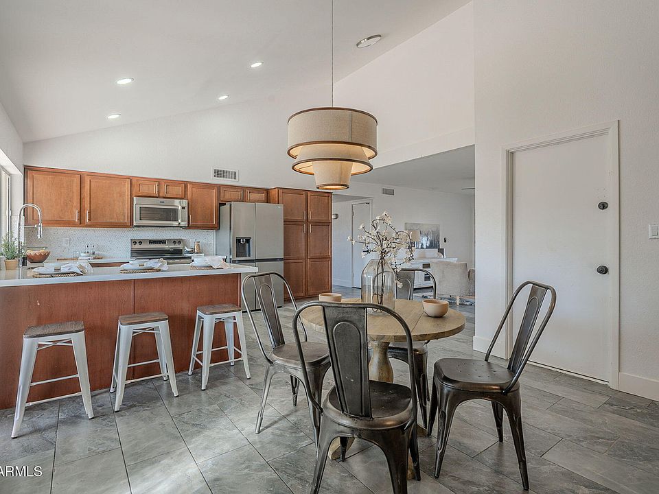 1st image of 3449 W MURIEL Drive