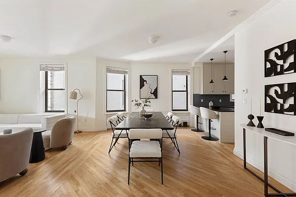 Sold by Compass | media 5