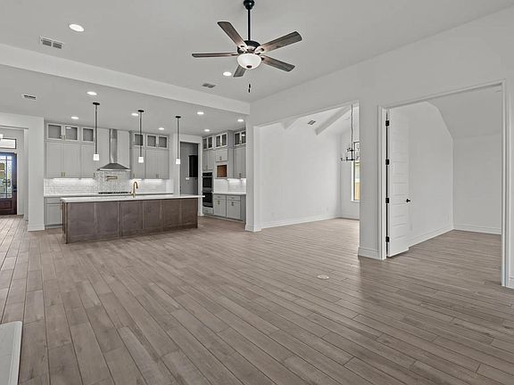 Crown C family room
