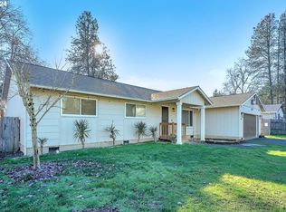 367 N Vernonia Rd, Saint Helens, OR 97051