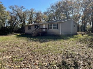1069 County Road 1463, Centerville, TX 75833