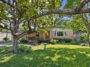 8930 Liptonshire Dr, Dallas, TX 75238