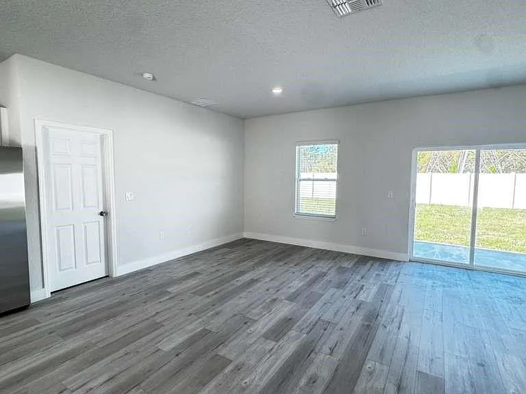 4513 SW 170th Street Rd — Photo 7