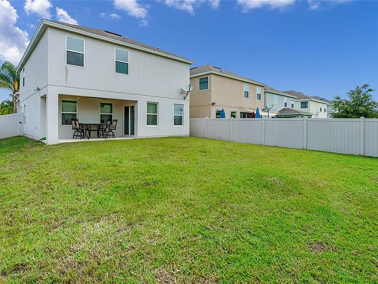 3211 Turret Dr — Photo 22