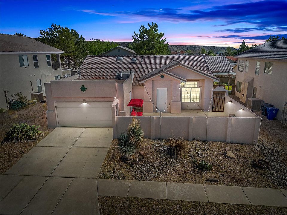 1st image of 8301 Calle Ensueno NW