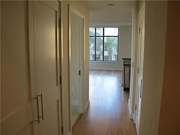 5th image of 700 W East St Unit 603