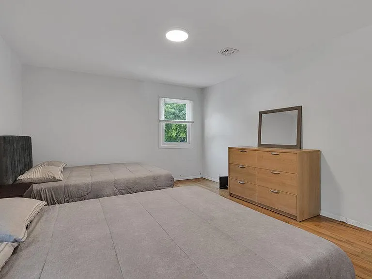 459 Norwood Ave — Photo 24