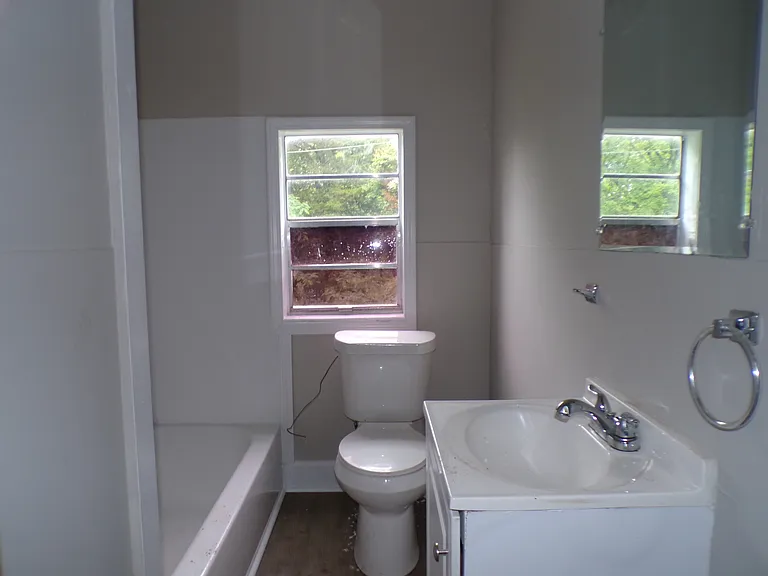 5223 Loop Rd — Photo 3