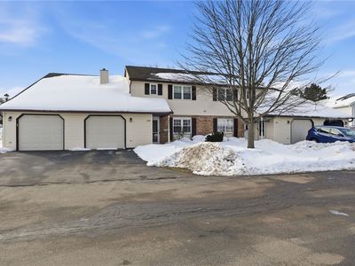 33D Salmon Run, Hilton, NY, 14468
