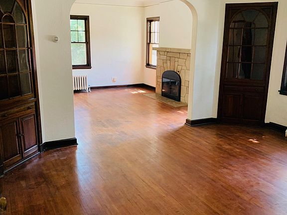 4th image of 4254 Zenith Ave S APT 1
