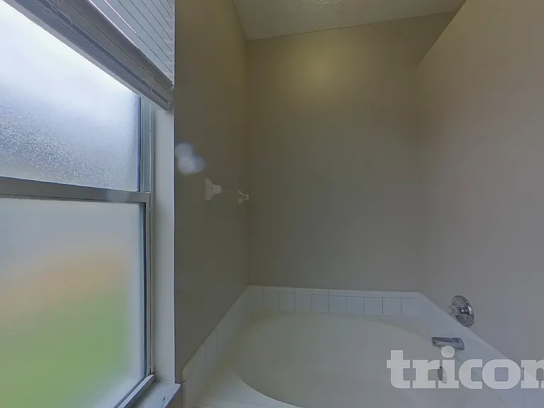 3264 Abbeyfield Dr E — Photo 10