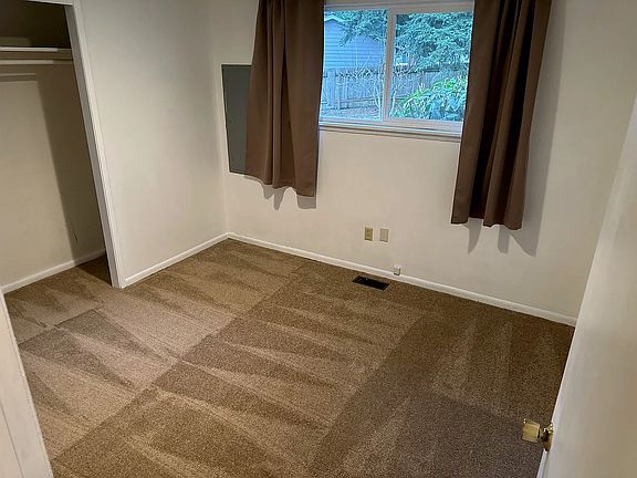 5th image of 8224 NE 123rd St