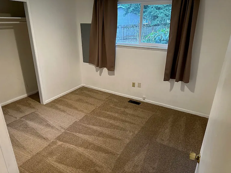 8224 NE 123rd St — Photo 5