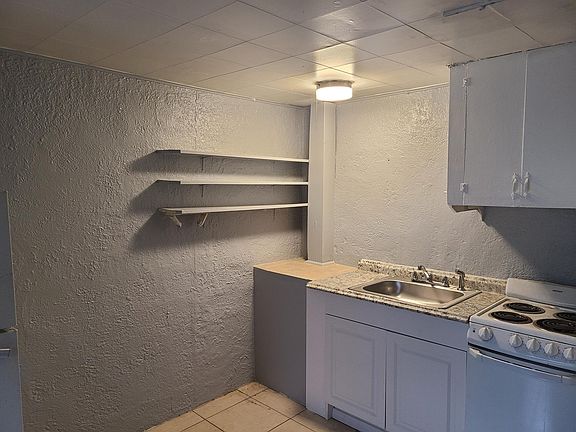 4th image of 3681 50th Ave N #4