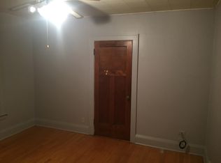 2257 N 72nd St, Wauwatosa, WI 53213