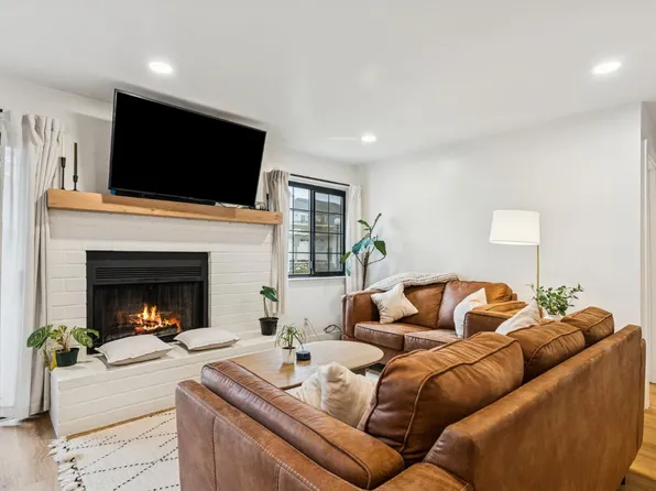 7401 Auburn Oaks Ct APT Q, Citrus Heights, CA 95621