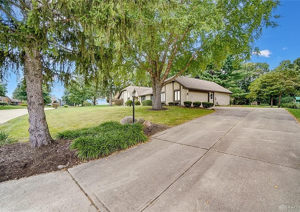 130 Sycamore Creek Dr, Springboro, OH 45066 Zillow