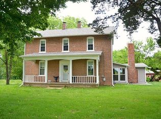 692 E 1700 Ave, Vandalia, IL 62471