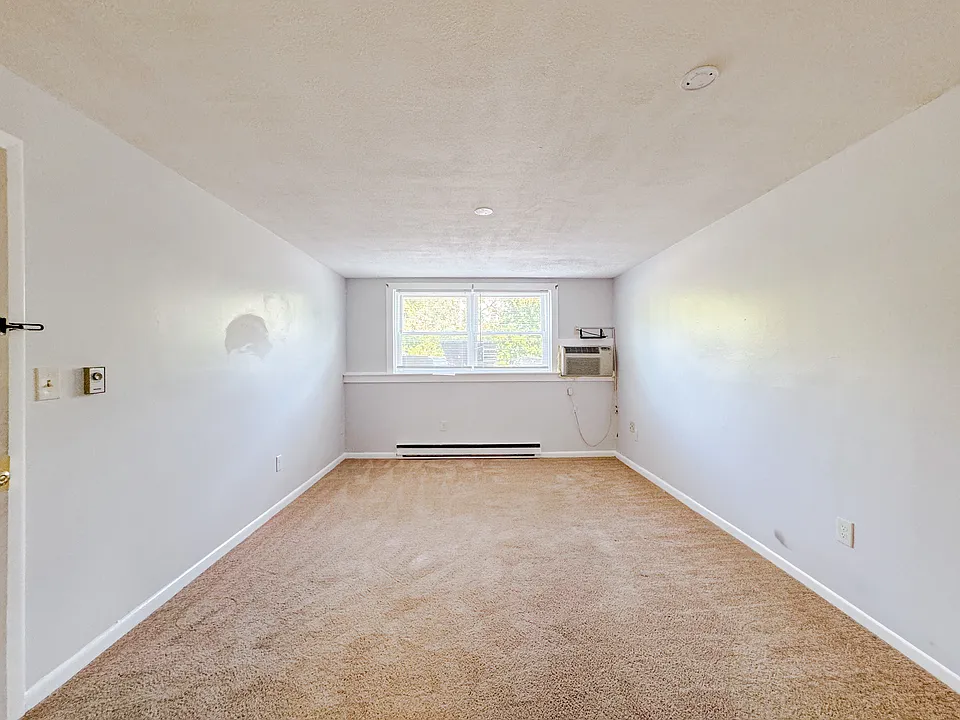 13 Granite St #1