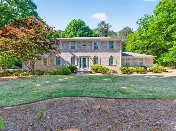 205 Allie Dr, McDonough, GA 30252