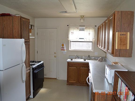4th image of 5003 W 5th Pl