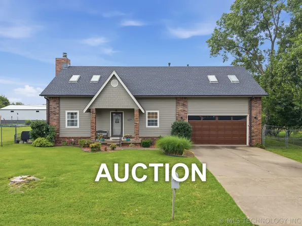 15604 E Oklahoma St, Tulsa, OK 74116