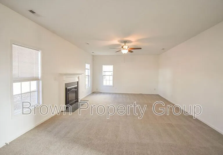 51 Craven Ct — Photo 8