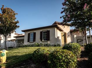 371 Pinnacle St, Perris, CA 92570