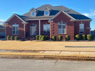 117 Shadow Pointe Cir, Huntsville, AL 35806