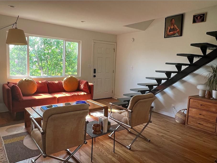 1st image of 1814 Montrose St Unit 2