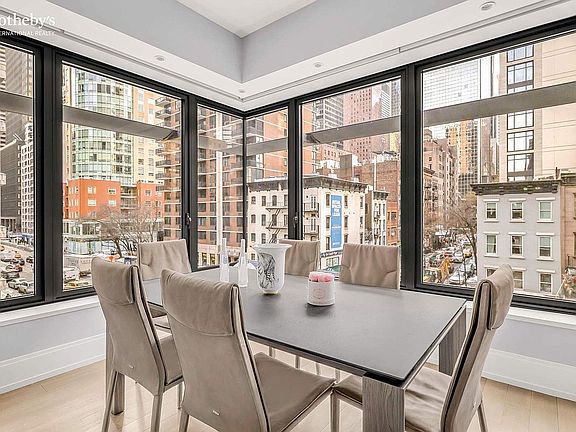 3rd image of 301 E 50th St APT 3B