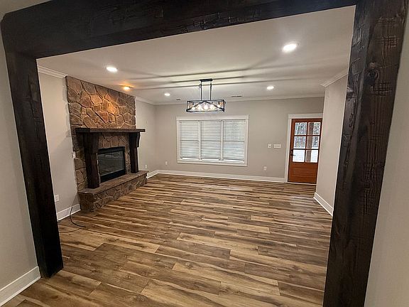 12th image of this home