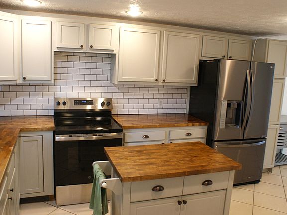 5th image of 311 N Carter St