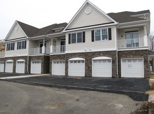 42-201 Elston Ct UNIT 201, Haskell, NJ 07420