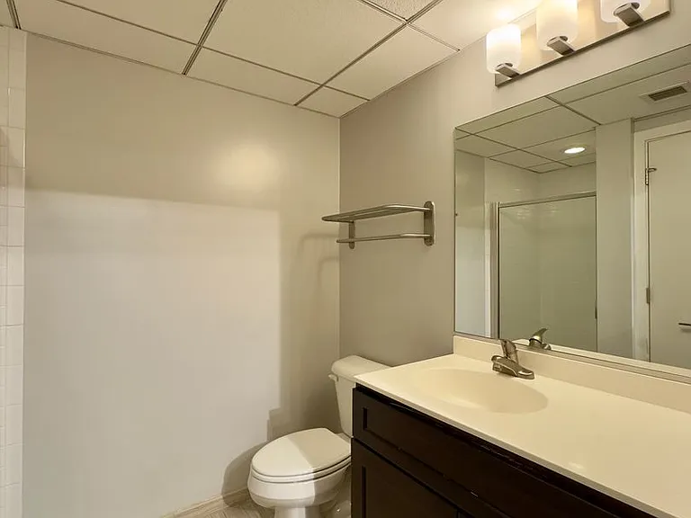 Charming 1 Bedroom/1 Bathroom Apartment Unit in Downtown Baltimore, MD! Unit 416 — Photo 112