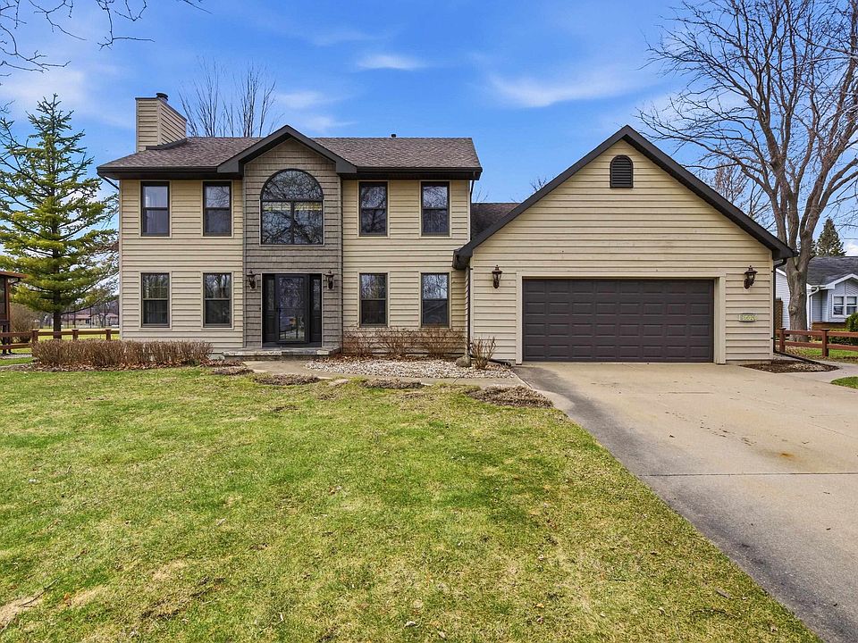 1st image of 2415 Parkside Dr