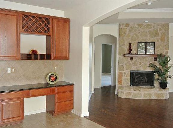 2nd image of 2540 Saddlehorn Dr