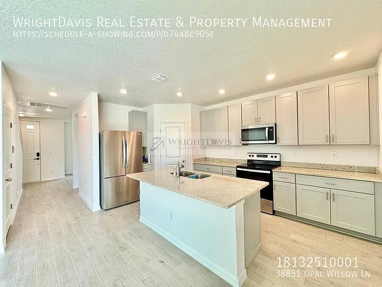 38851 Opal Willow Ln — Photo 11
