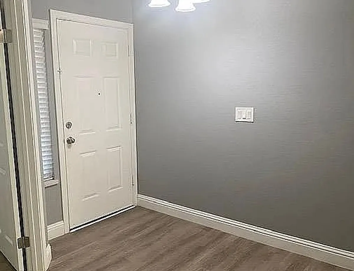Building Photo - 820 Teton Ln