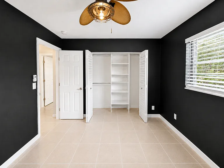 2478 NW Holiday Ct — Photo 15